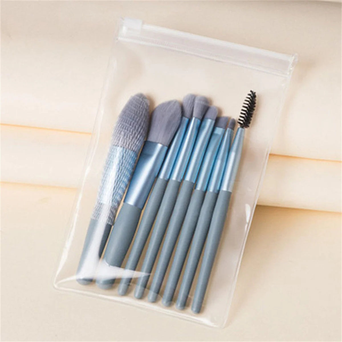 8Pcs Soft Fluffy Makeup Brushes Set for cosmetics Foundation Blush Powder Eyeshadow Kabuki Blending Makeup brush